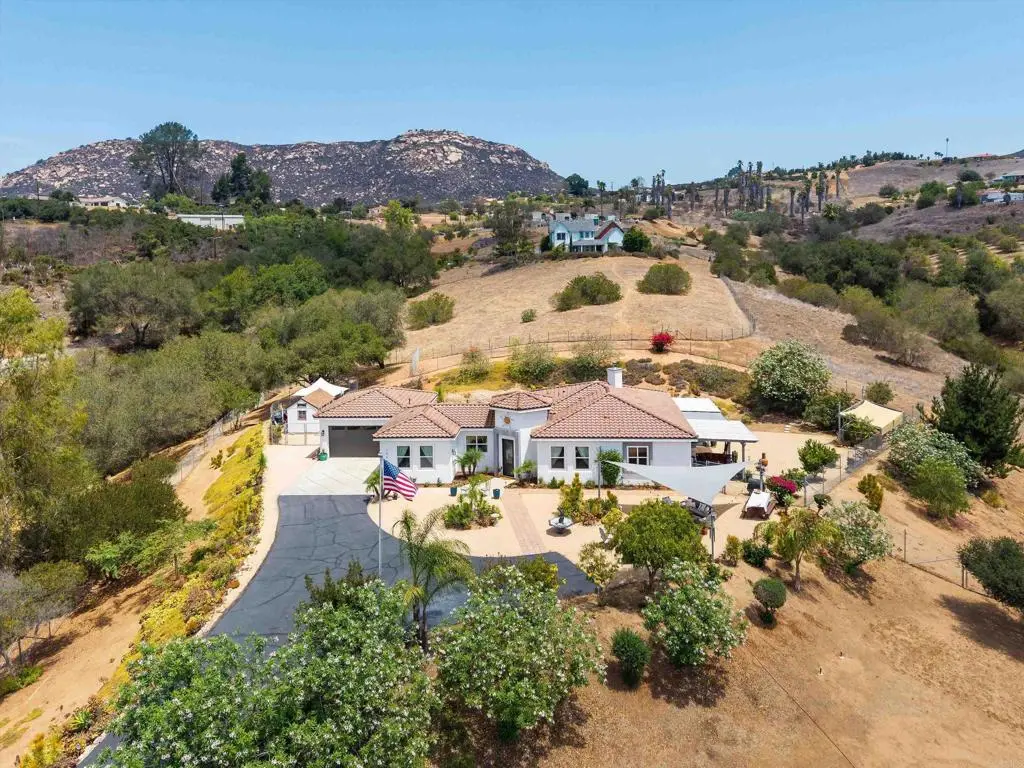 10935 Pala Loma Drive, Valley Center, CA — listing photo 1