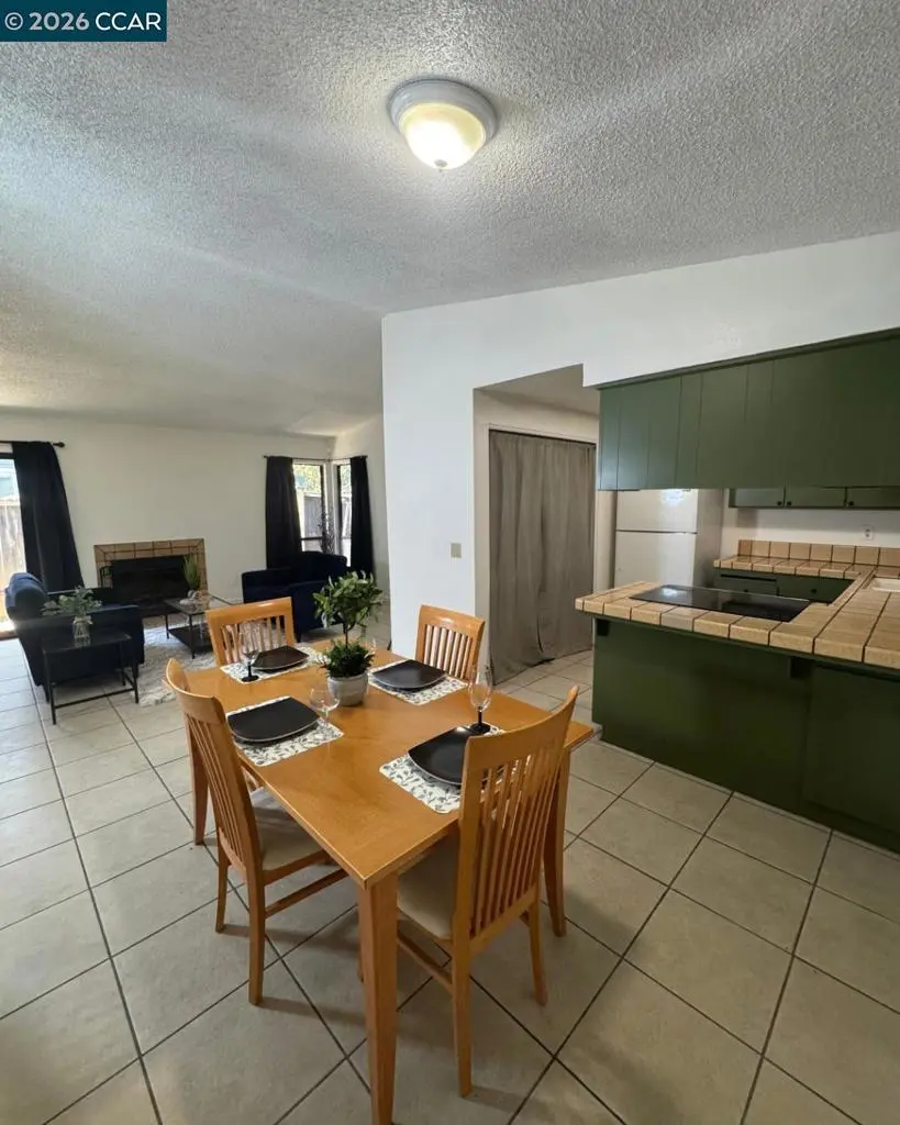 7516 Whisperwillow Dr, Sacramento, CA — listing photo 1