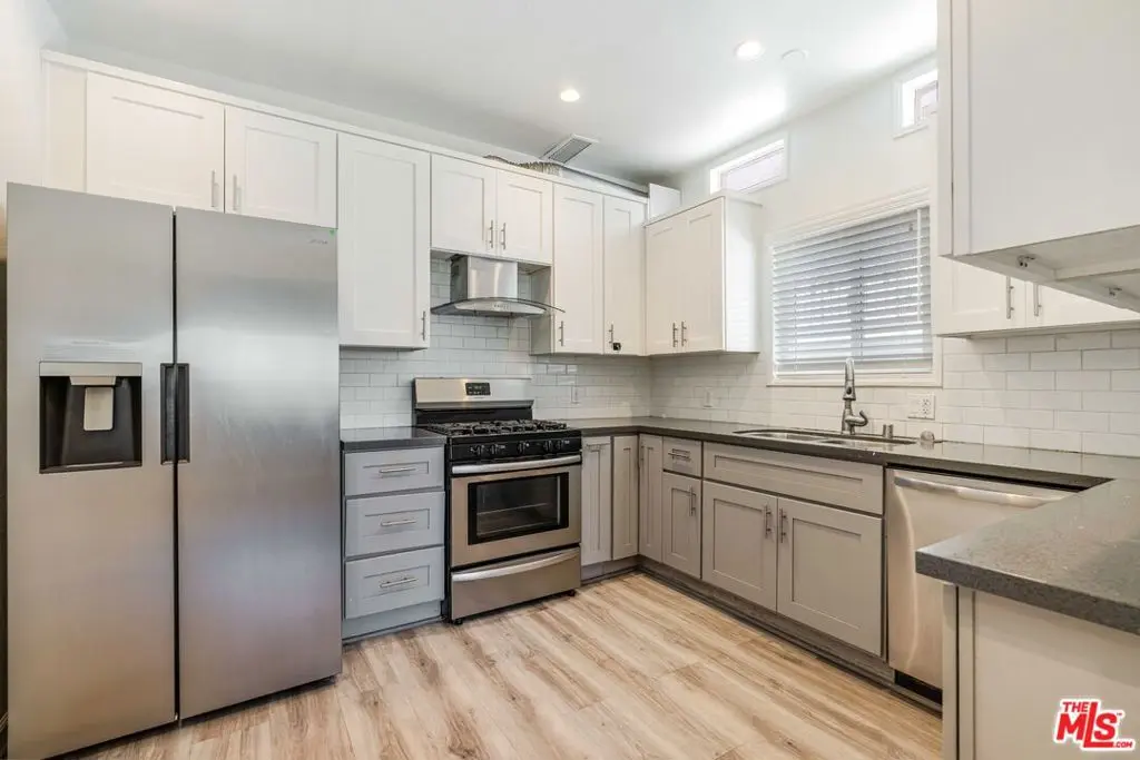 12000 Runnymede Street A, North Hollywood, CA — listing photo 1