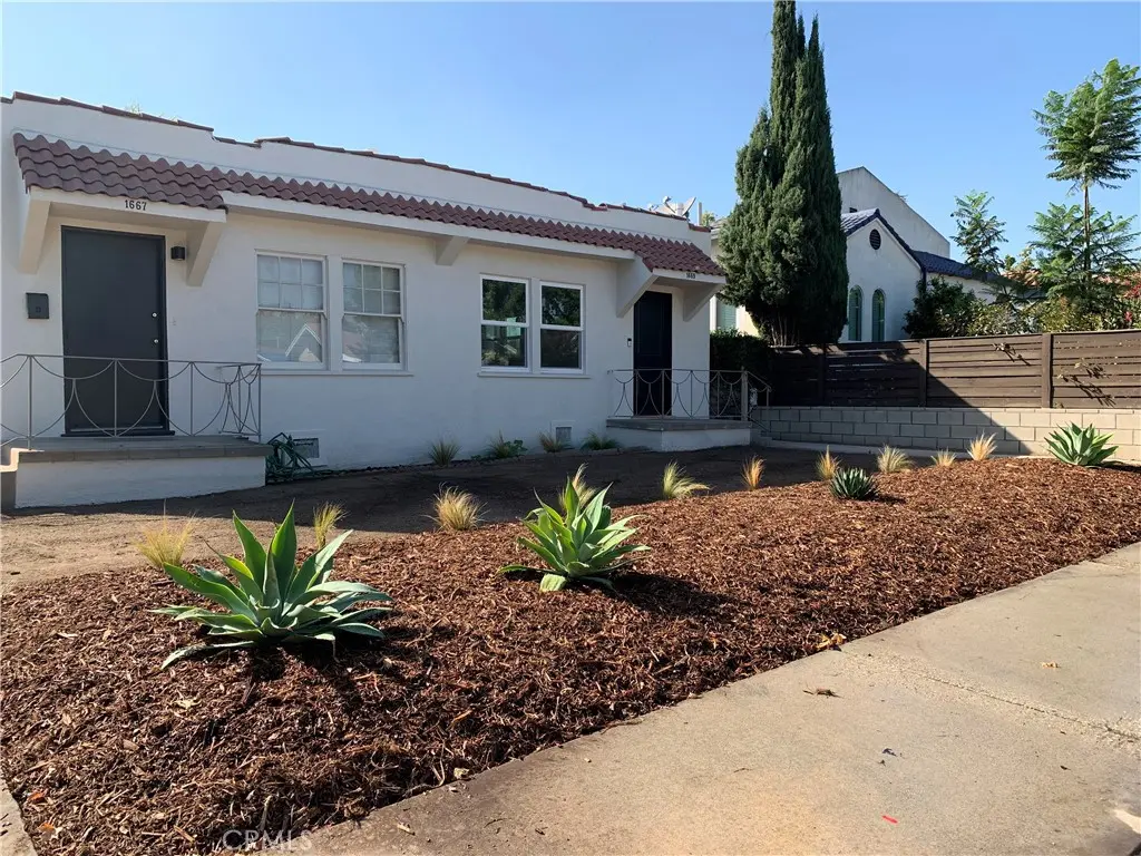 Residential Lease for rent at 1667 N Avenue 46, Los Angeles, Los Angeles County, CA featuring 1 bed and 1 bath