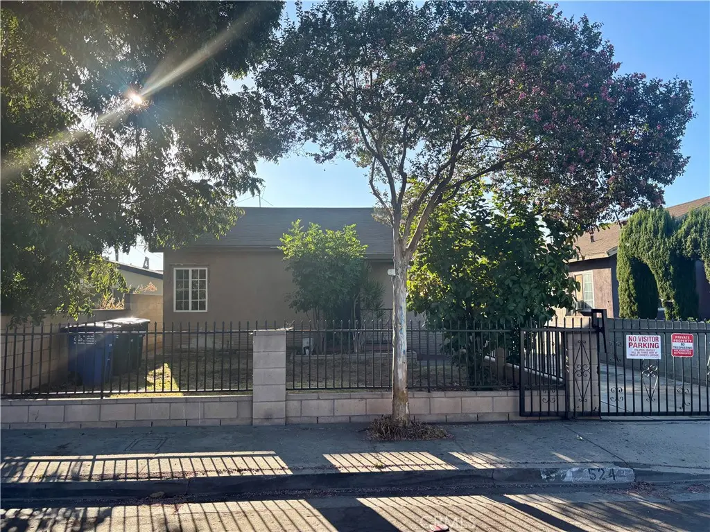 Duplex for sale at 522 Simmons, Los Angeles, CA