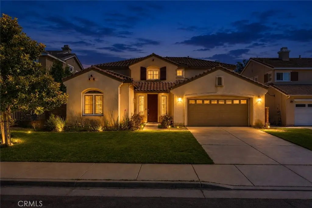 Single Family Residence for sale at 29535 Hyperion, Murrieta, CA featuring 5 beds and 4 baths