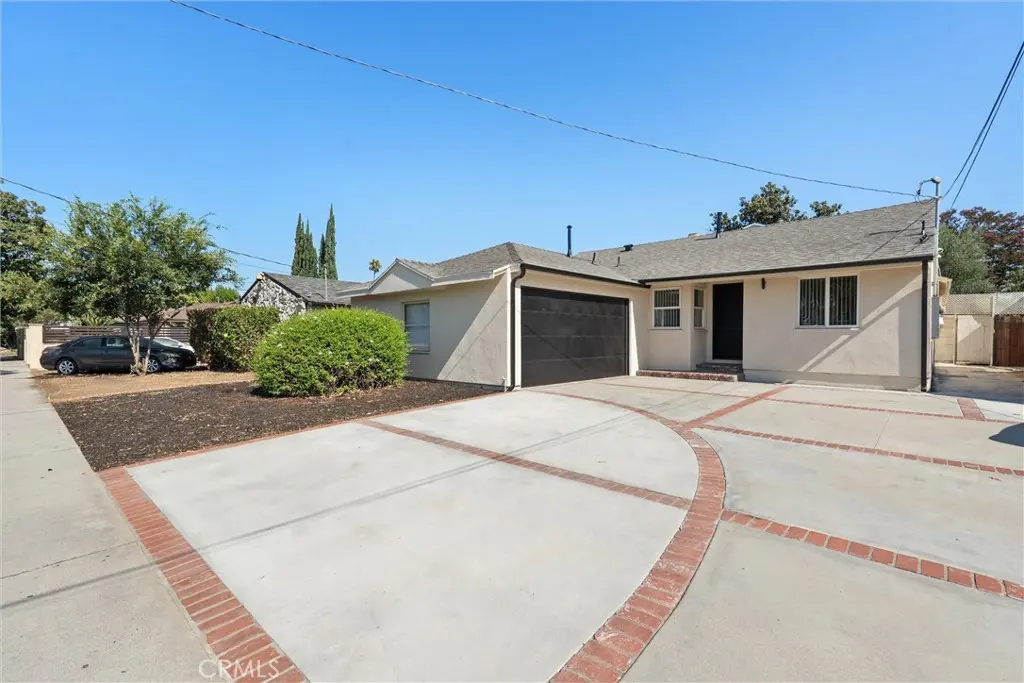 Single Family Residence for sale at 13739 Wyandotte, Los Angeles, CA featuring 3 beds and 3 baths