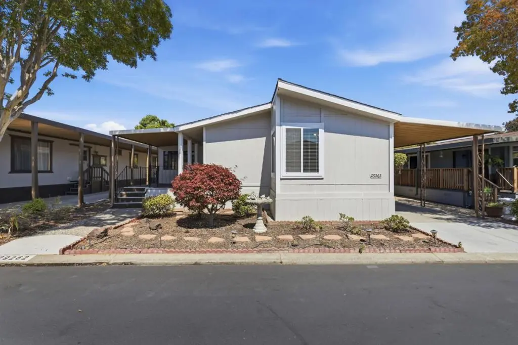 Manufactured In Park for sale at 29262 Whalebone Way 349, Hayward, CA featuring 2 beds and 2 baths