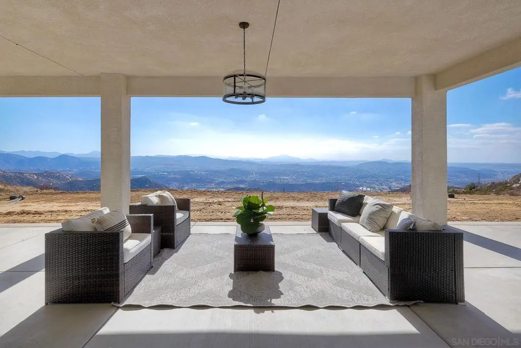 11631 Via Trevi, Lakeside, CA — listing photo 1