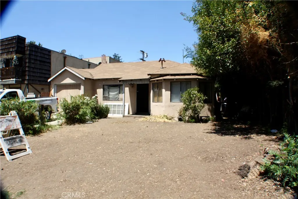5739 Hazeltine, Van Nuys, CA — listing photo 1