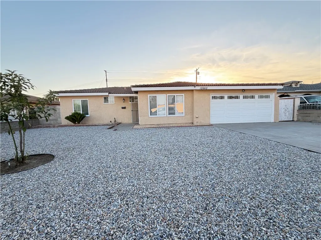 Single Family Residence for rent at 12660 Yorba, Chino, CA featuring 3 beds and 2 baths