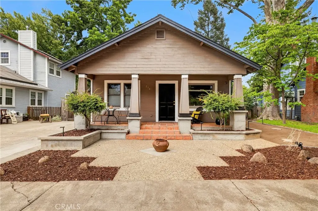 234 W 3rd, Chico, CA — listing photo 1
