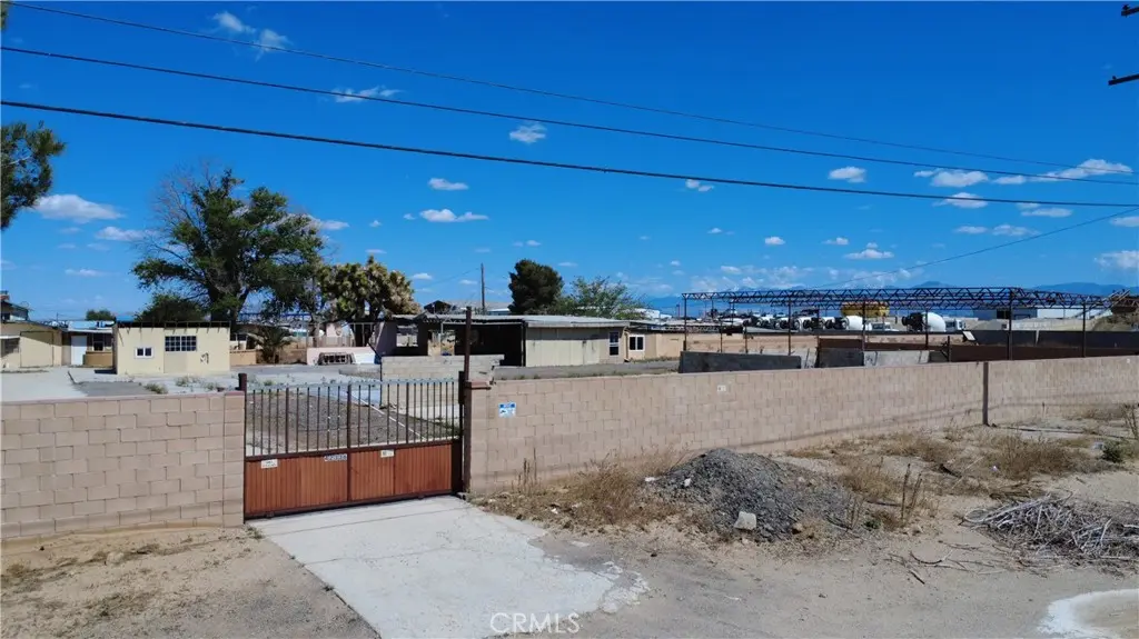 42336 5th Street E, Lancaster, CA — listing photo 1