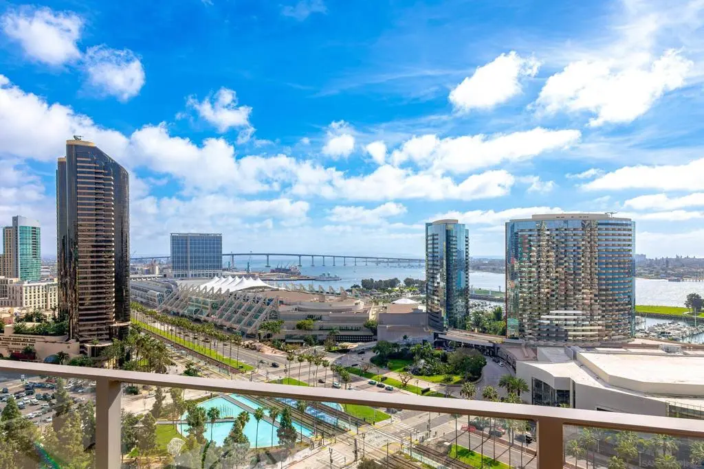 Condominium for sale at 550 Front St. 1808, San Diego, CA featuring 2 beds and 3 baths