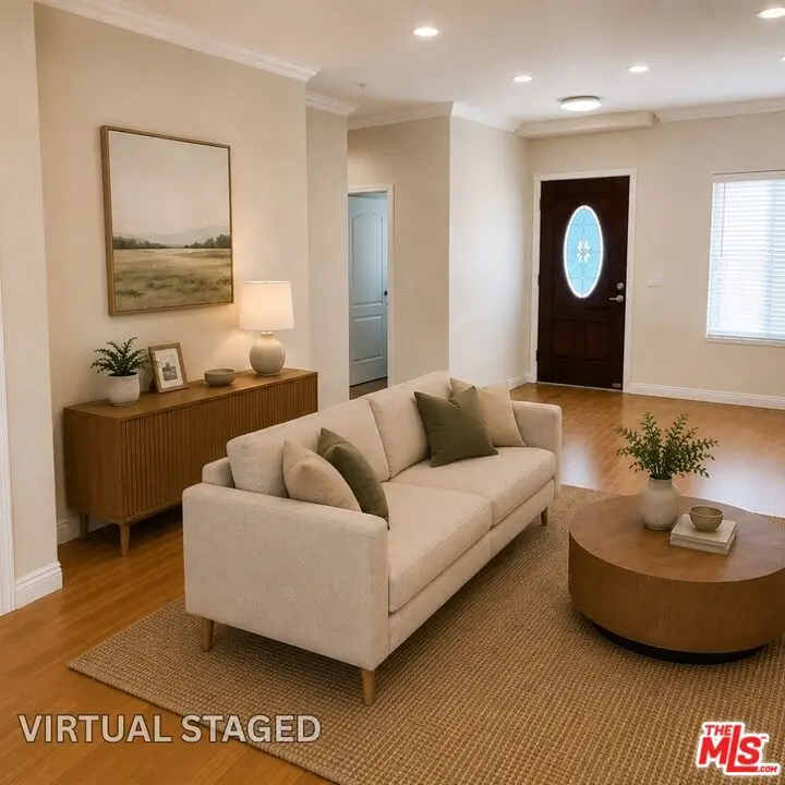 5719 Camellia Avenue 109, North Hollywood, CA — listing photo 1