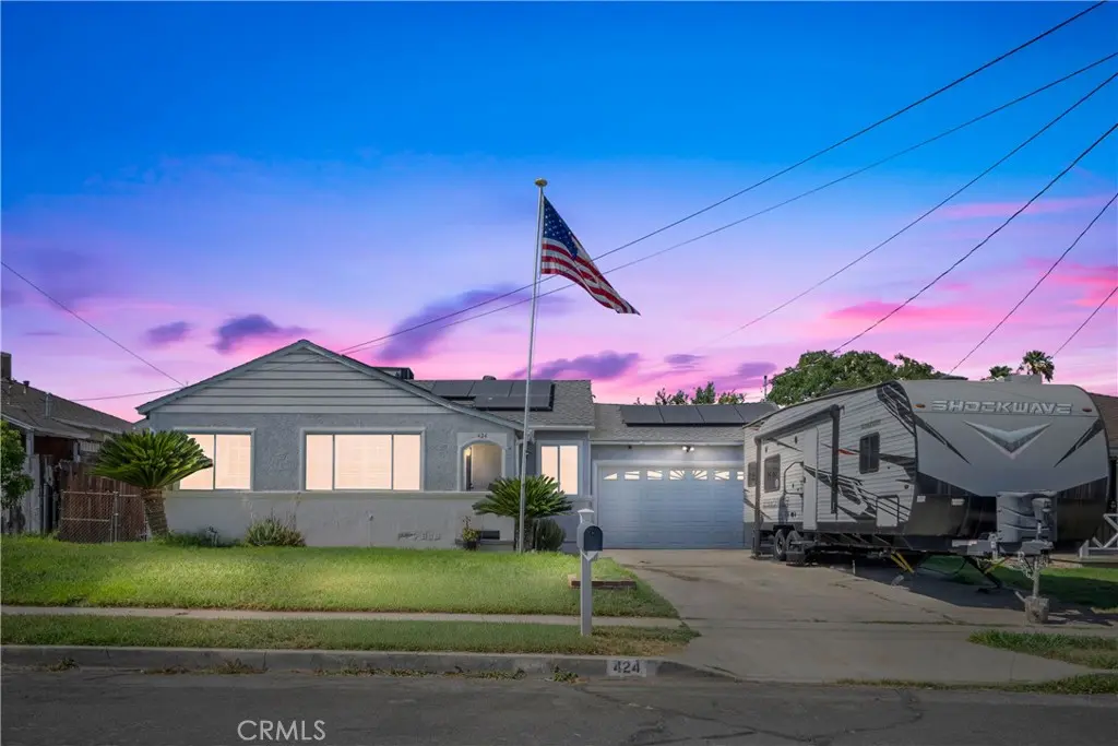 424 E 3rd, Rialto, CA — listing photo 1