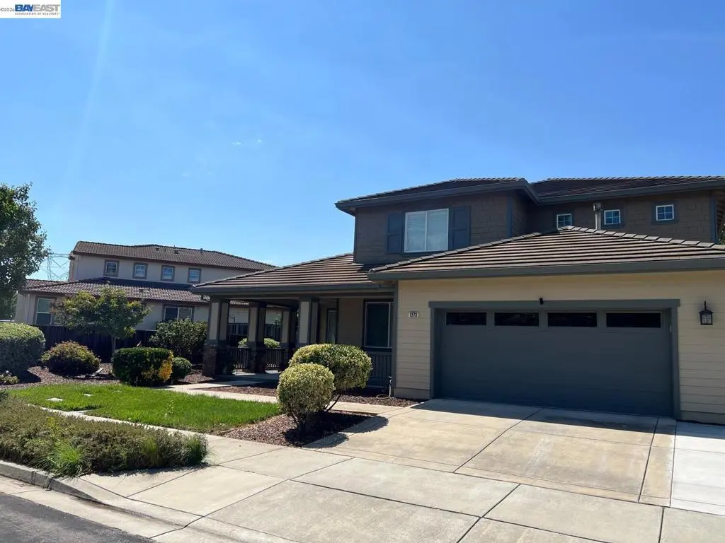 Single Family Residence for sale at 1273 Poplar Dr, Oakley, CA featuring 4 beds and 3 baths