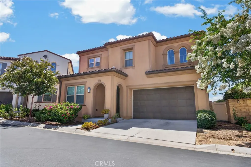 20634 Huntley, Saugus, CA — listing photo 1