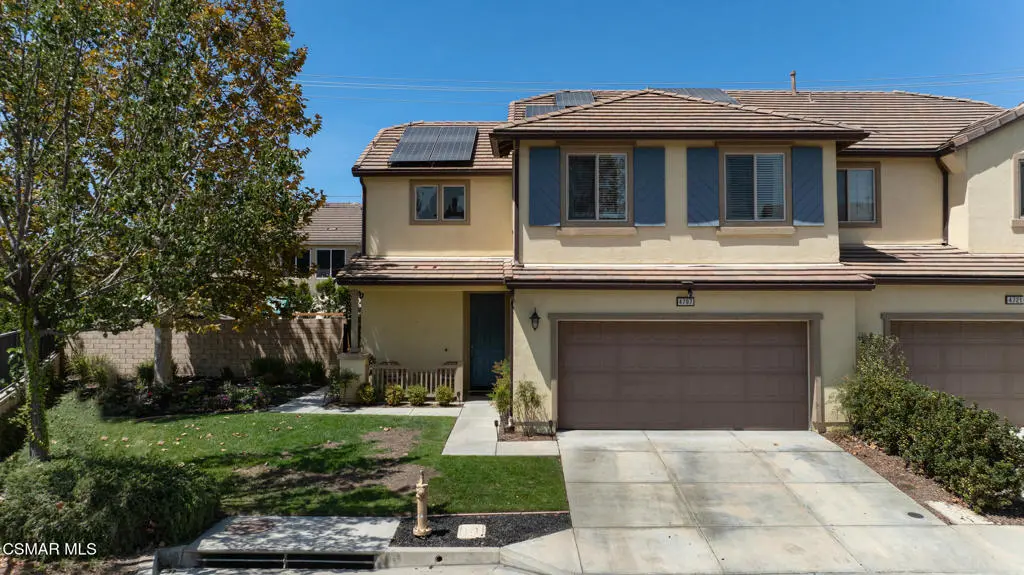 Townhouse for sale at 4707 Beachwood Court, Moorpark, CA featuring 3 beds and 3 baths