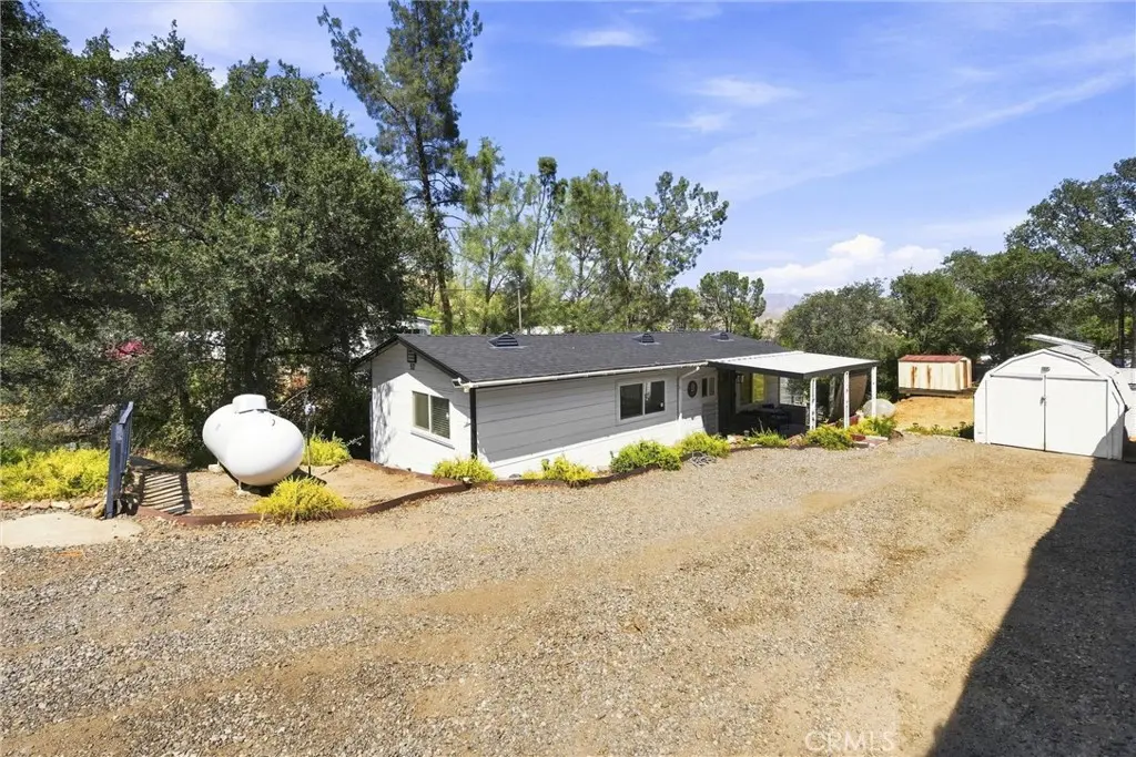 32 Pinebrook, Wofford Heights, CA — listing photo 1