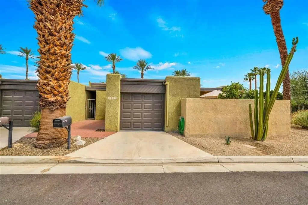 5822 E Palm Oasis Street, Palm Springs, CA — listing photo 1