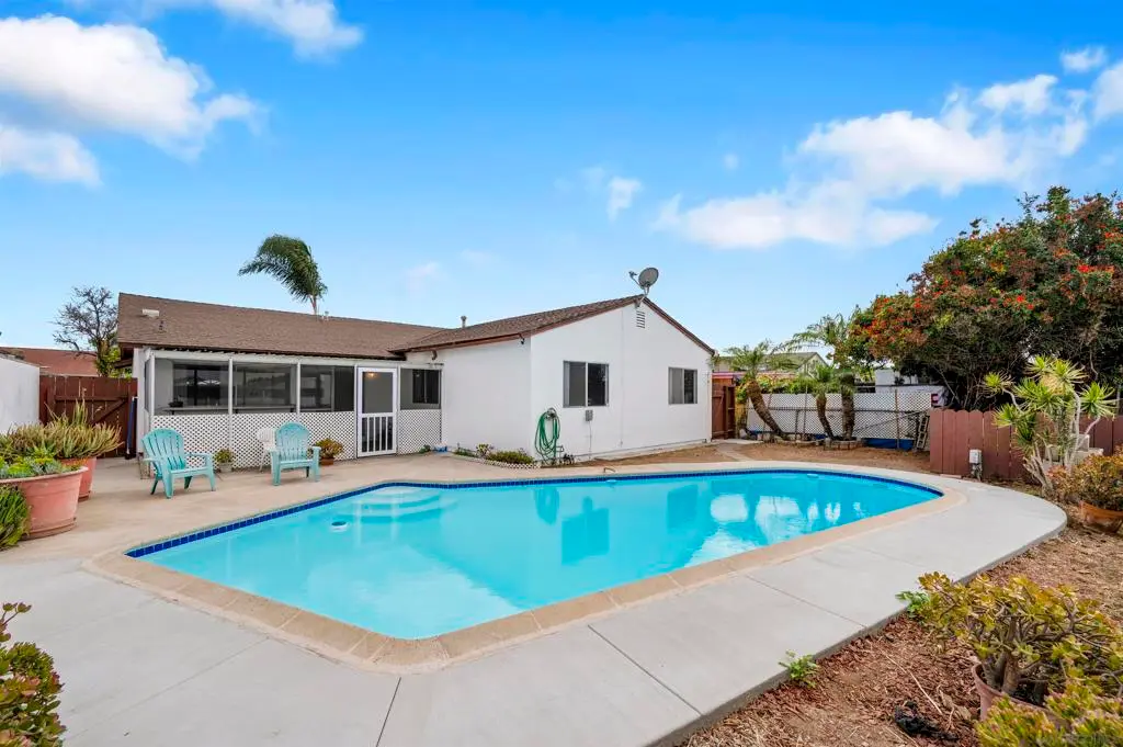 Single Family Residence for sale at 4046 GLADING, San Diego, CA featuring 4 beds and 2 baths