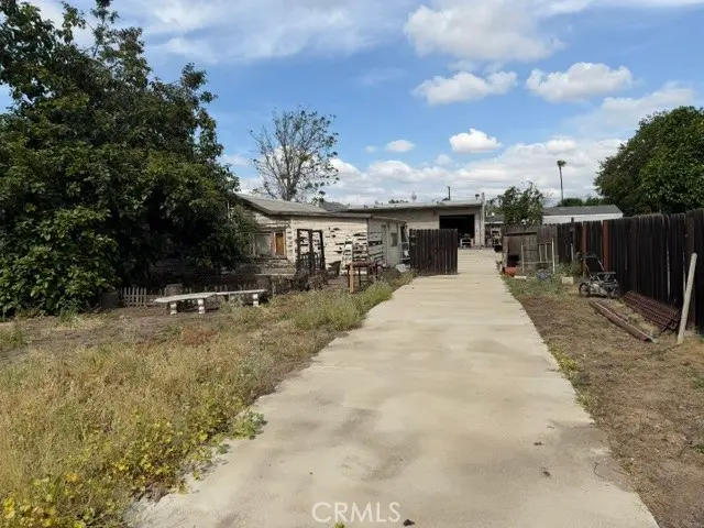 141 S Covina, La Puente, CA — listing photo 1