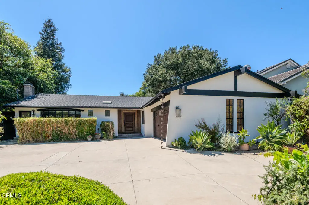4819 Oakwood Avenue, La Canada Flintridge, CA — listing photo 1