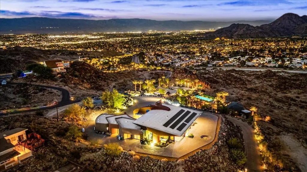 48710 Paisano Road, Palm Desert, CA — listing photo 1