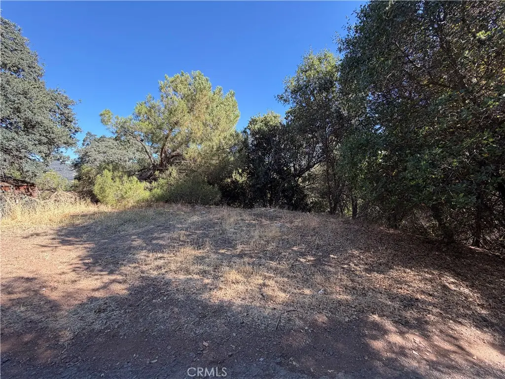 12409 Lakeview Dr, Clearlake Oaks, CA — listing photo 1
