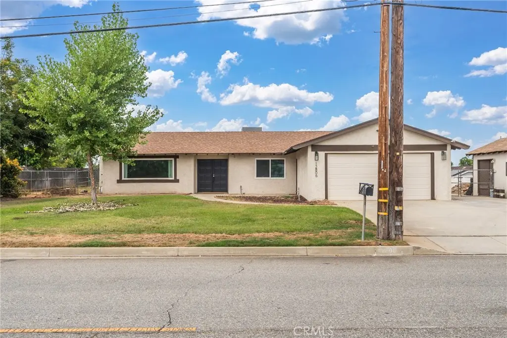 12806 7th, Yucaipa, CA — listing photo 1