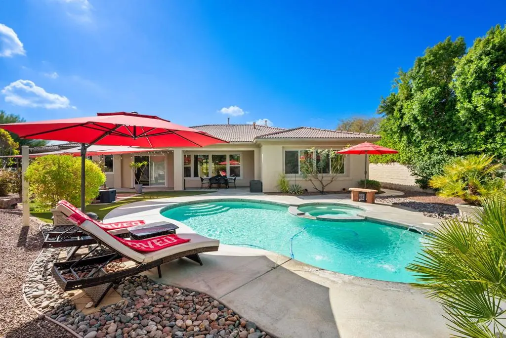 102 Tesori Drive, Palm Desert, CA — listing photo 1