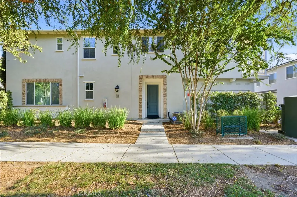 3210 E Yountville Drive 14, Ontario, CA — listing photo 1