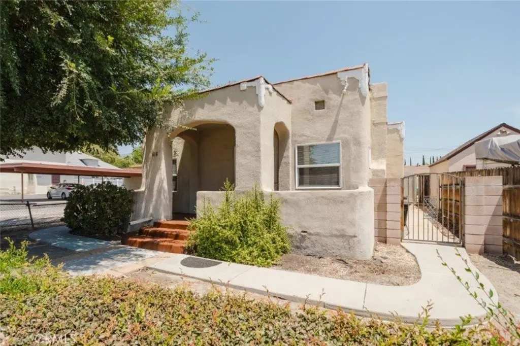 616 S Canyon, Monrovia, CA — listing photo 1