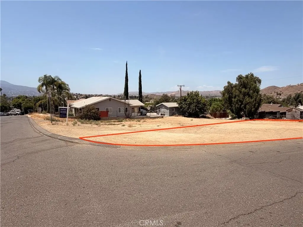 0 PECK, Lake Elsinore, CA — listing photo 1