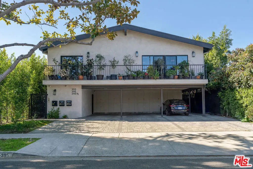 393 N Huntley Drive, West Hollywood, CA — listing photo 1