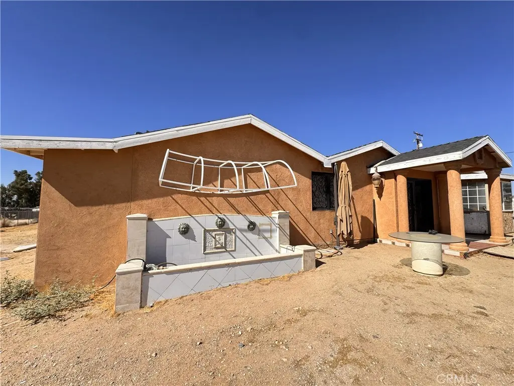 13861 E Avenue G6, Lancaster, CA — listing photo 1