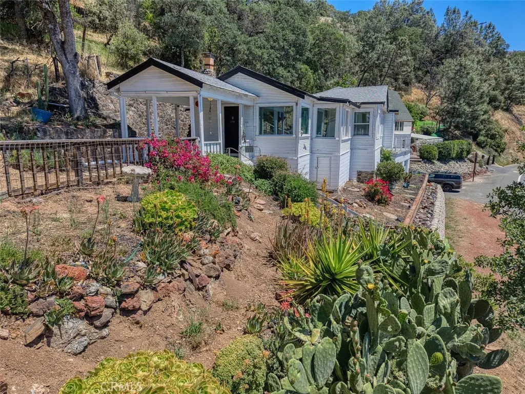 12140 E Highway 20, Clearlake Oaks, CA — listing photo 1