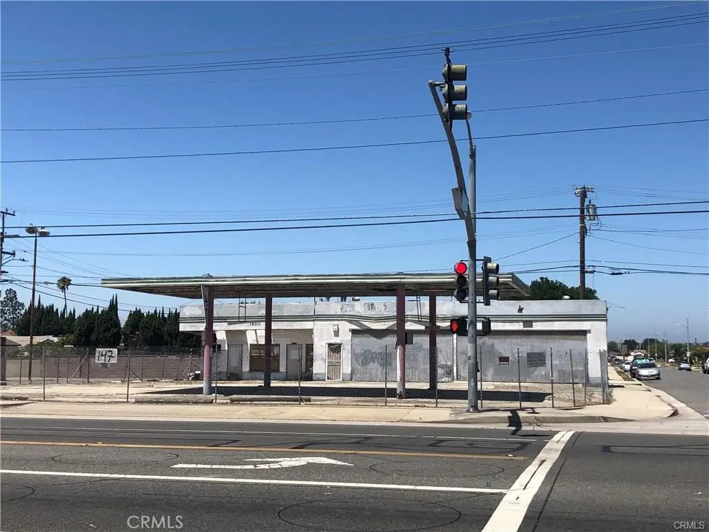 15301 S Western Avenue, Gardena, CA — listing photo 1