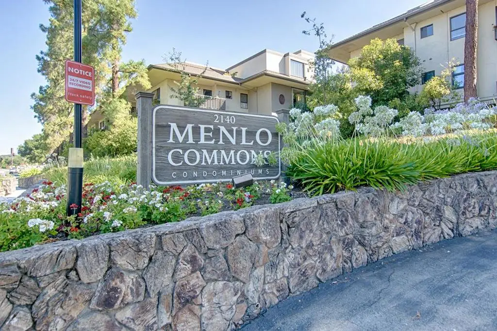 Condominium for sale at 2140 Santa Cruz Avenue B106, Menlo Park, CA featuring 2 beds and 2 baths