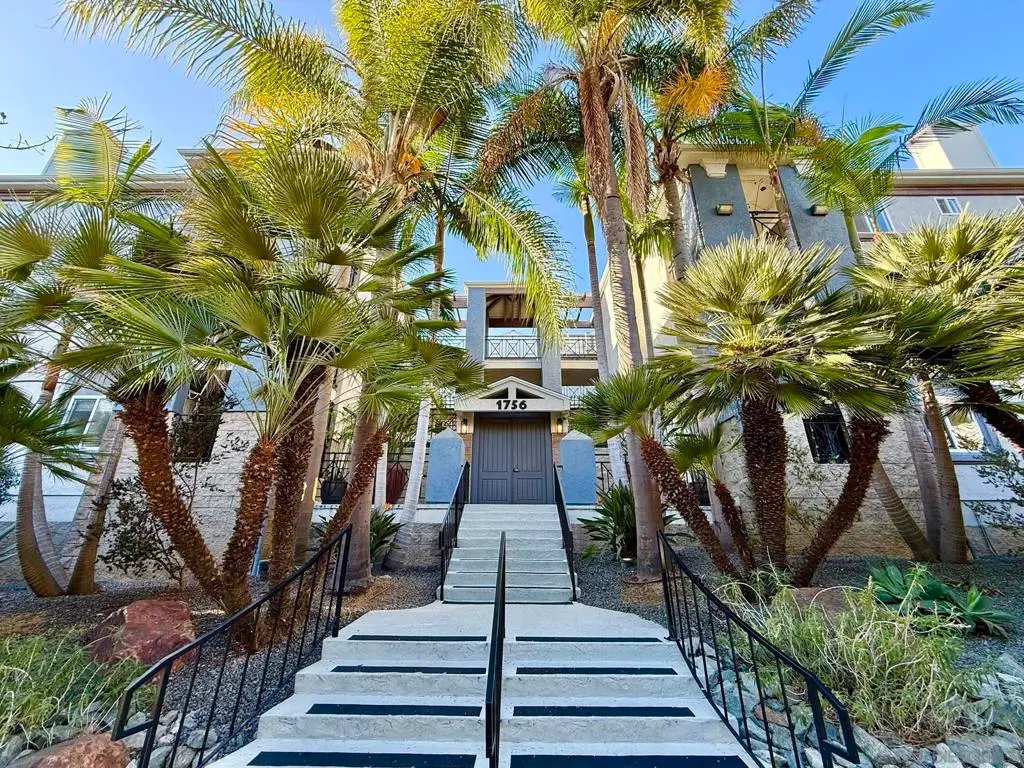 Condominium for sale at 1756 Essex St 305, San Diego, CA featuring 2 beds and 2 baths