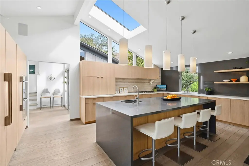1900 Catalina Street, Laguna Beach, CA — listing photo 1