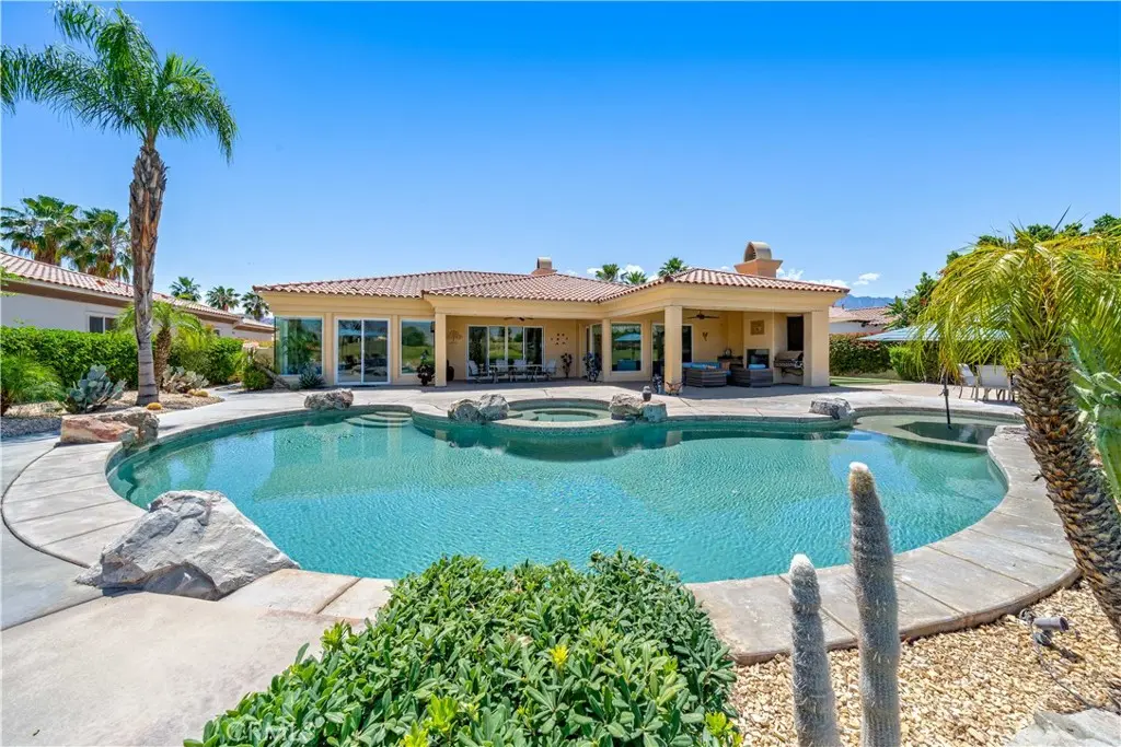 138 Royal Saint Georges Way, Rancho Mirage, CA — listing photo 1