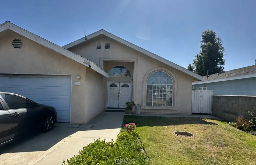 1340 N Neptune, Wilmington, CA — listing photo 1