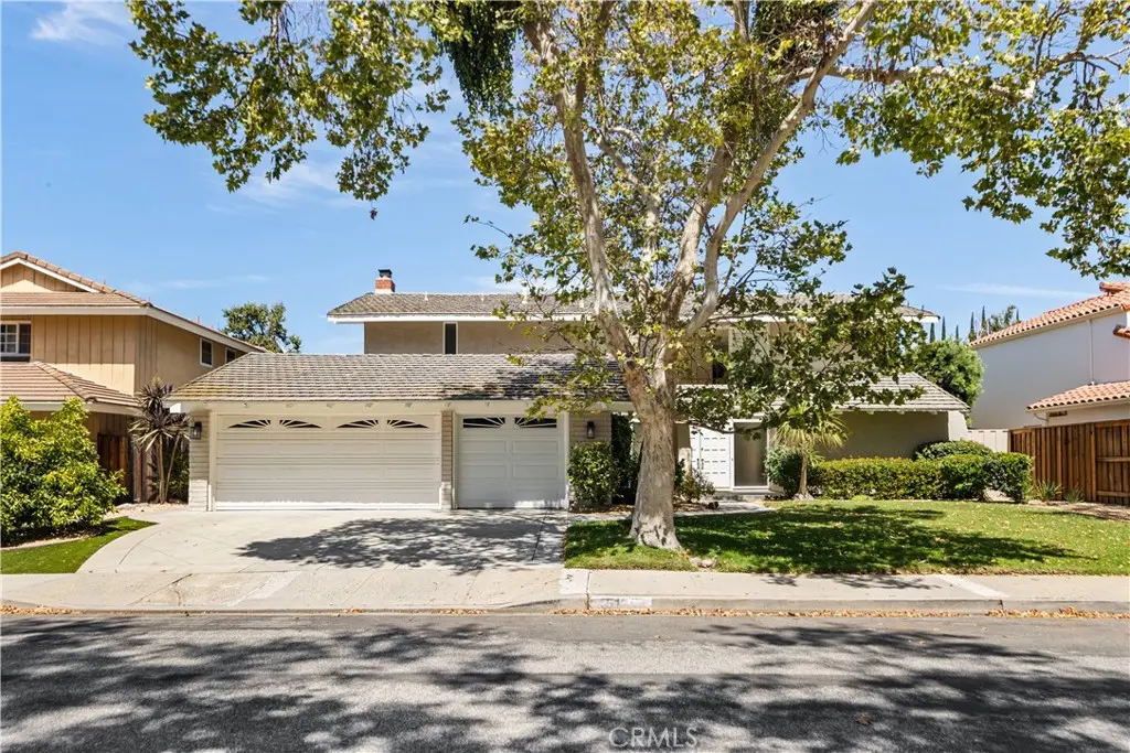 Residential Lease for rent at 1518 Brentford, Westlake Village, Los Angeles County, CA featuring 5 beds and 3 baths