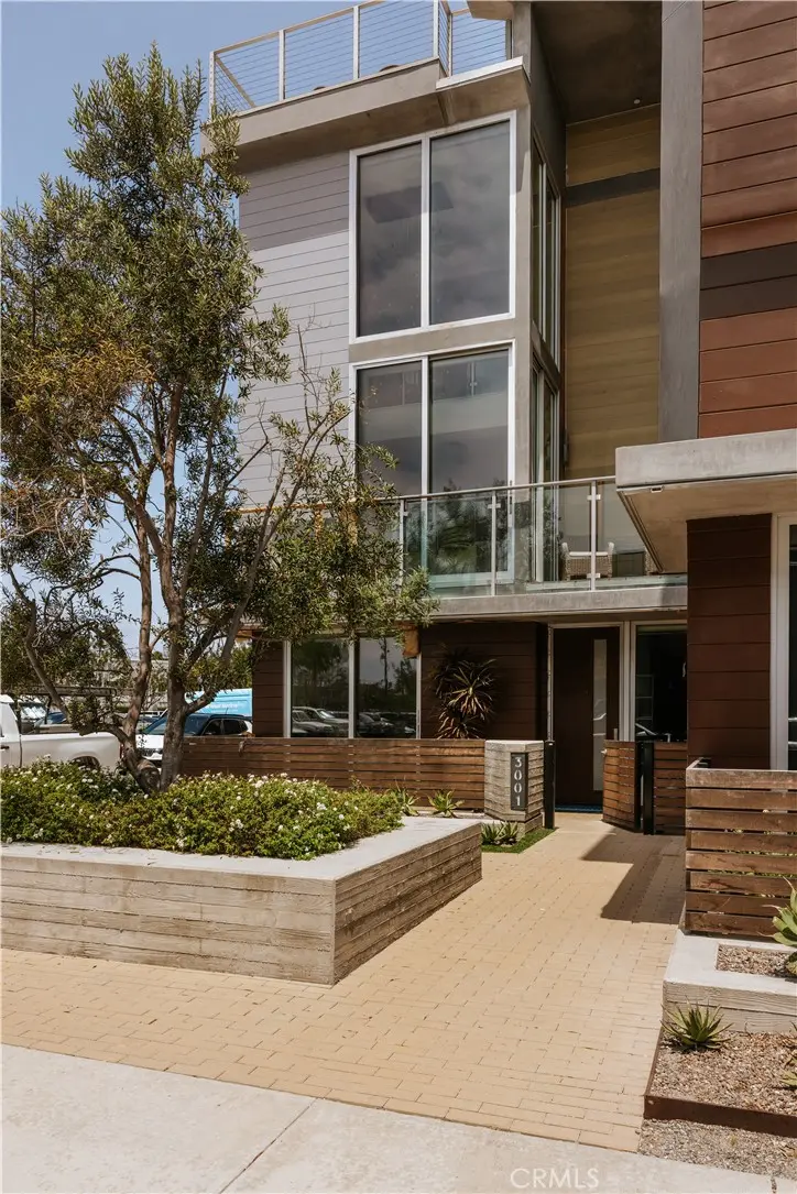 3001 Via Malaga, Newport Beach, CA — listing photo 1
