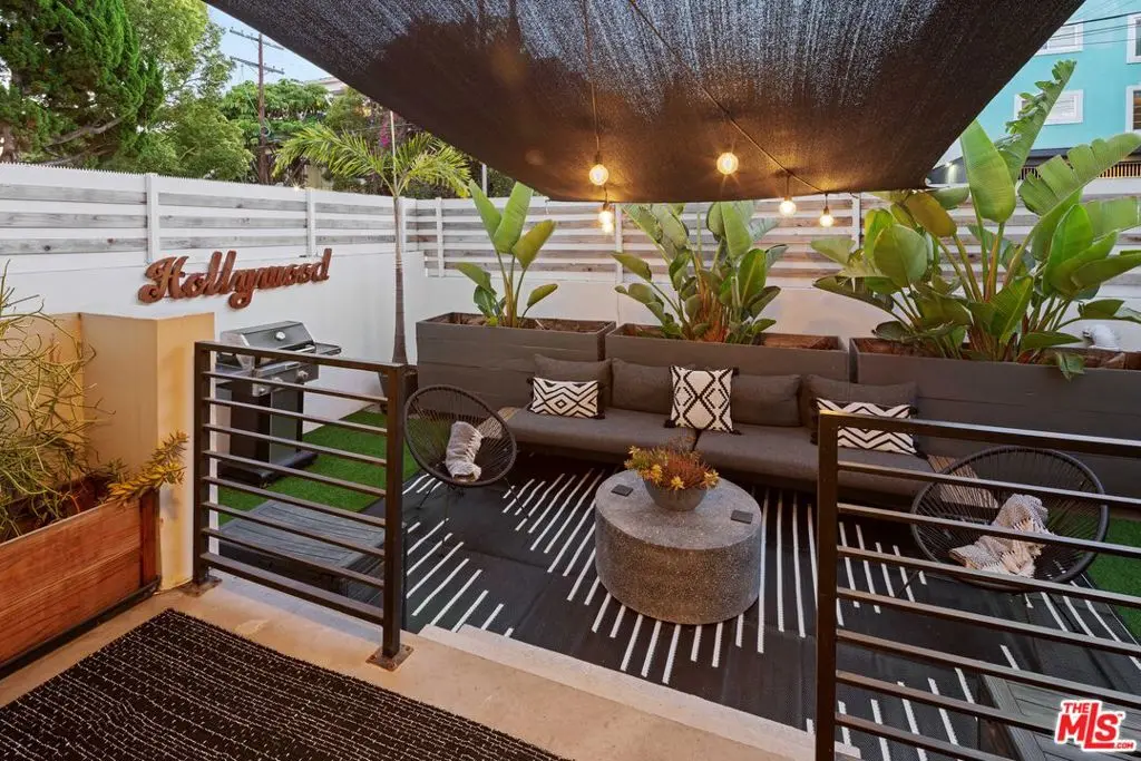 1400 N Vista Street 1, Los Angeles, CA — listing photo 1