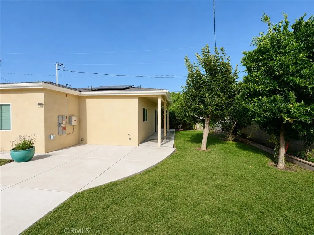 Residential Lease for rent at 4902 Temple City Blvd, Temple City, Los Angeles County, CA featuring 2 beds and 2 baths