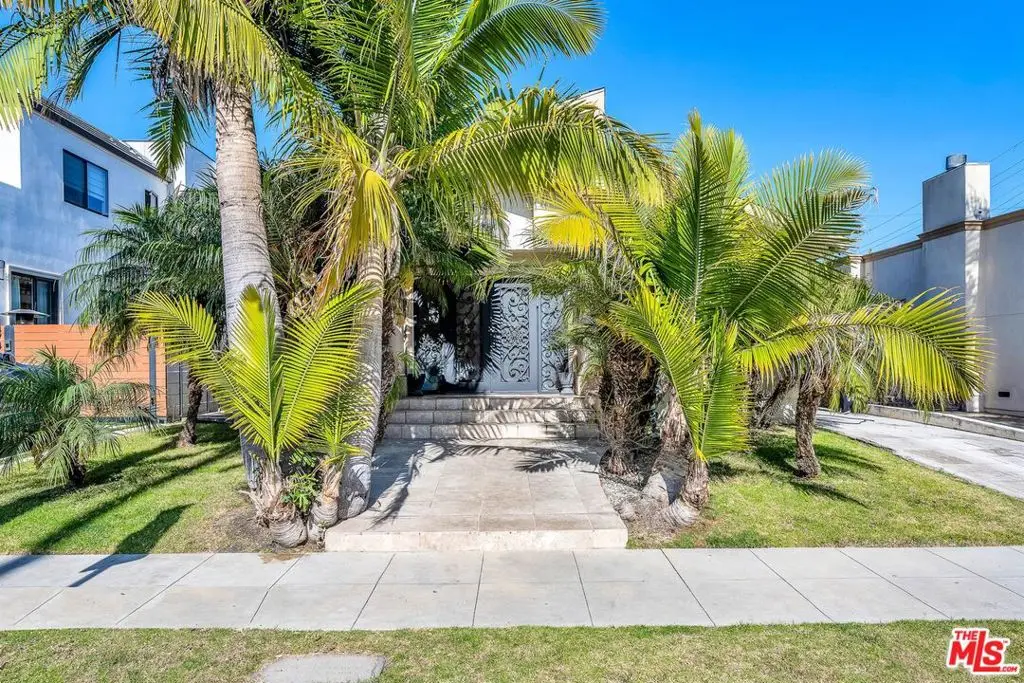Single Family Residence for sale at 478 S Sherbourne Drive, Los Angeles, CA featuring 3 beds and 2 baths