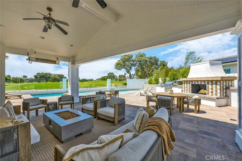 Single Family Residence for sale at 19581 Summer Breeze, Huntington Beach, CA featuring 4 beds and 3 baths