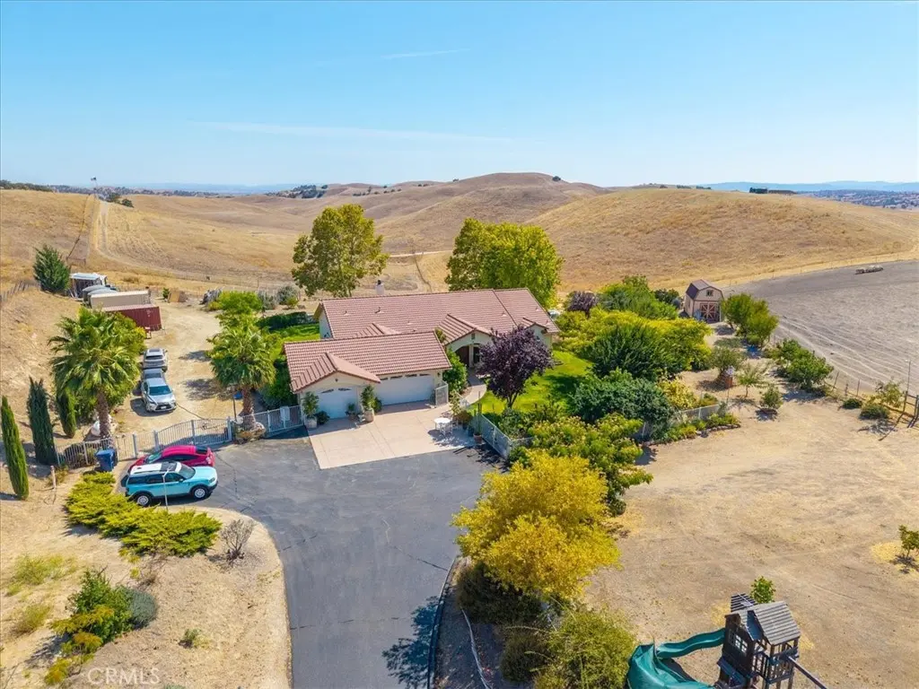 80020 Eva, San Miguel, CA — listing photo 1