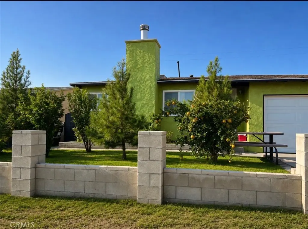 950 Lance, Barstow, CA — listing photo 1