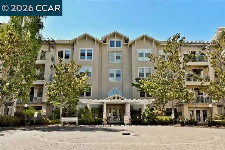 Condominium for sale at 1840 Tice Creek Dr 2237, Walnut Creek, CA featuring 1 bed and 1 bath