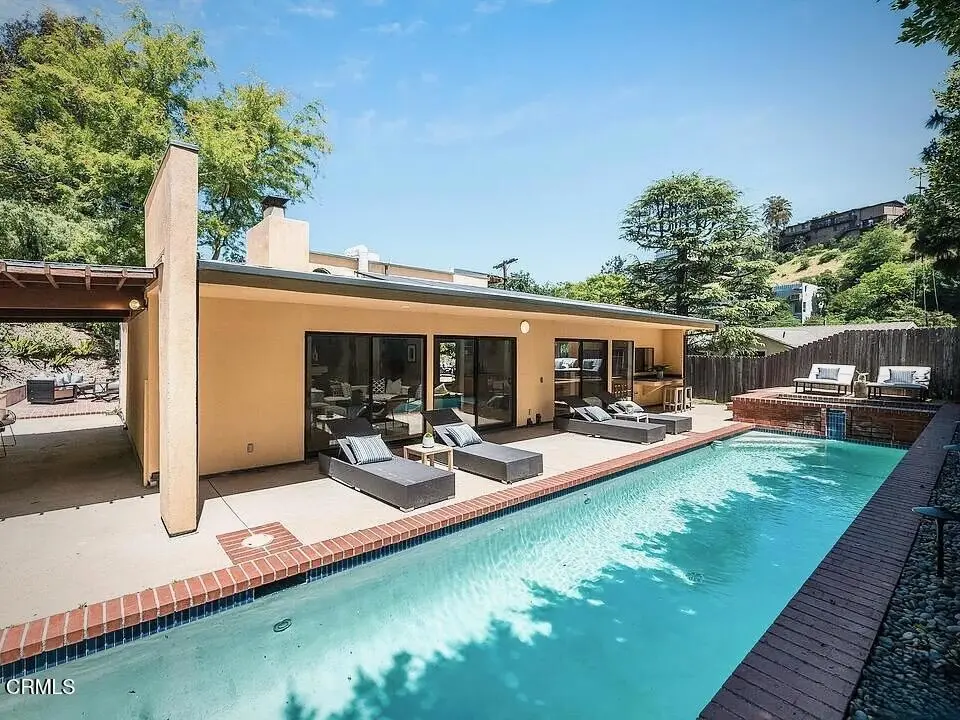 Residential Lease for rent at 2107 Kress Street, Los Angeles, Los Angeles County, CA featuring 3 beds and 4 baths